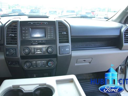 Used 2022 Ford F250 XL w/ Power Equipment Group AWD/4WD image 20