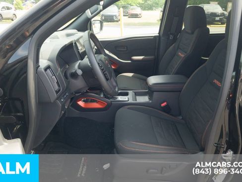 Used 2026 Nissan Frontier PRO-4X AWD/4WD image 15