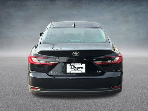 Used 2025 Toyota Camry LE FWD image 25