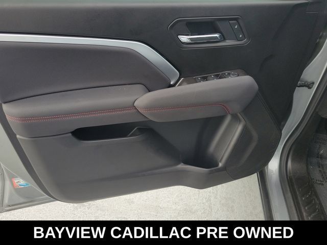 Used 2025 Chevrolet Colorado Z71 AWD/4WD image 17