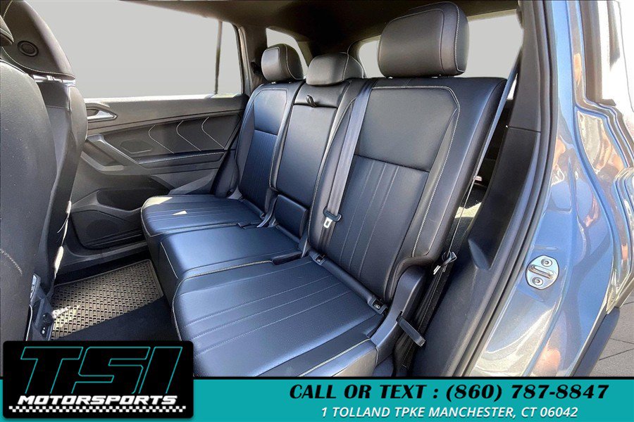 Used 2022 Volkswagen Tiguan SE R-Line AWD/4WD image 26