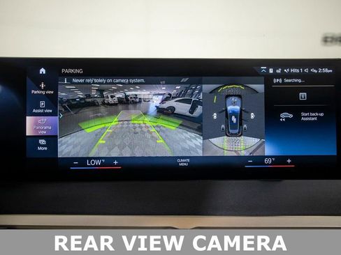 Used 2023 BMW iX xDrive50 w/ Sport Package image 26