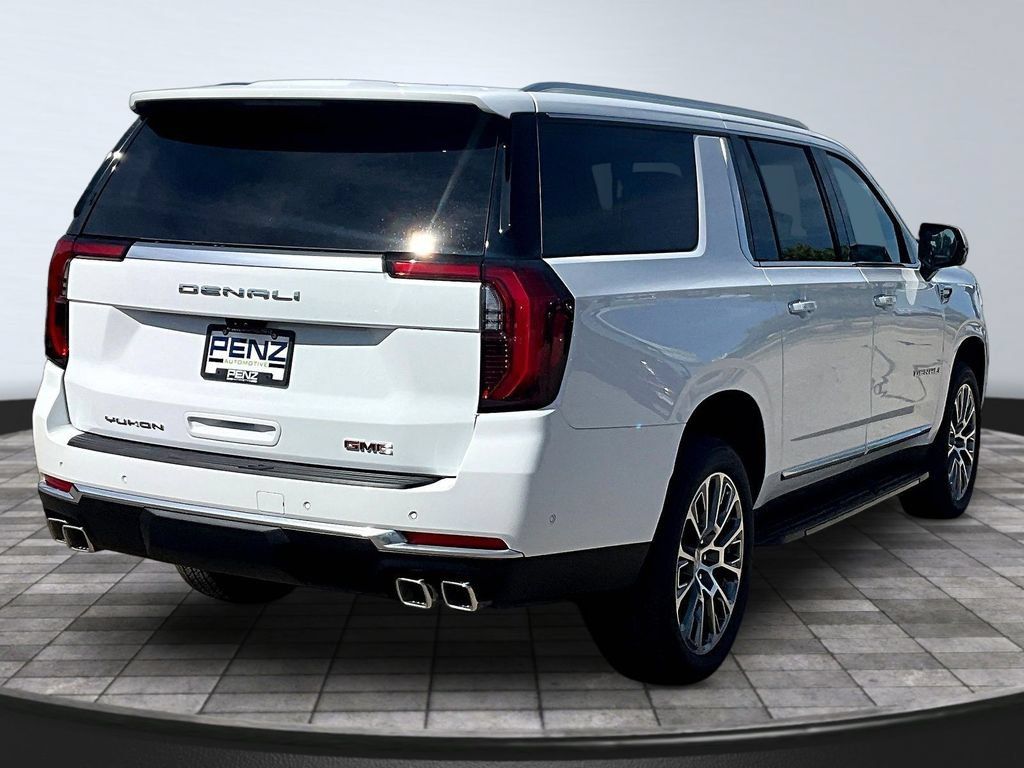 New 2026 GMC Yukon XL Denali w/ Advanced Technology Package AWD/4WD image 16