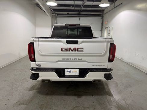Certified 2022 GMC Sierra 1500 Denali w/ Denali Premium Package image 5