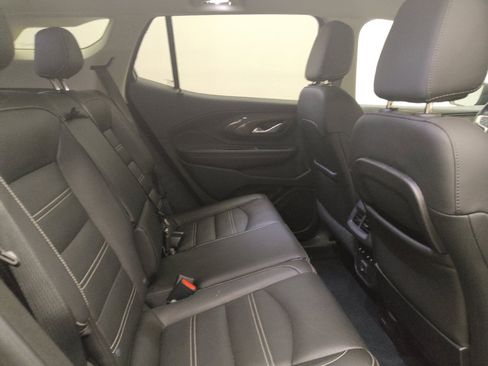 Used 2022 GMC Terrain Denali w/ Denali Premium Package AWD/4WD image 19