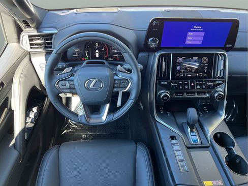 New 2026 Lexus LX 700h Luxury AWD/4WD image 17