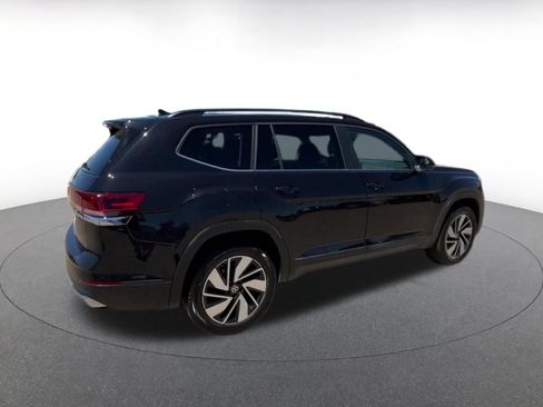 Used 2026 Volkswagen Atlas SE FWD image 14