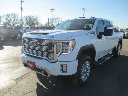 Certified 2023 GMC Sierra 2500 Denali w/ Denali Ultimate Package image 9