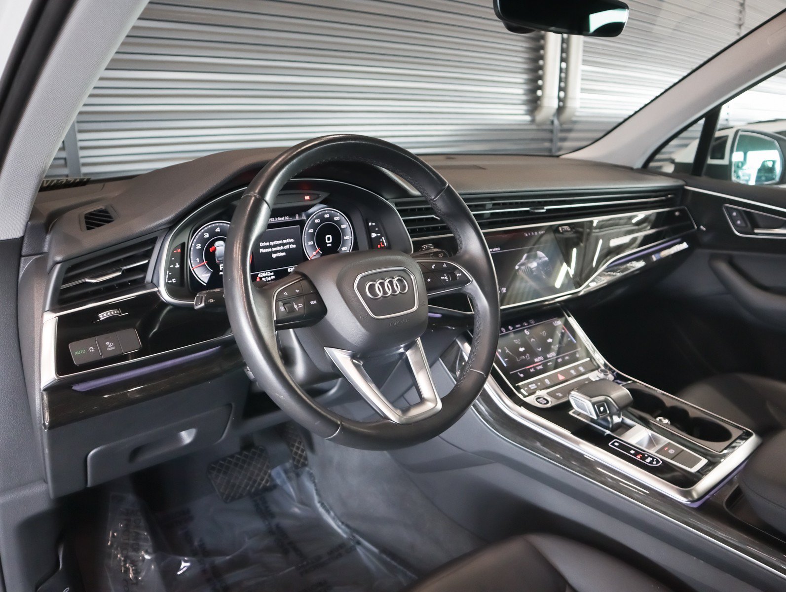 Used 2022 Audi Q7 3.0T Premium AWD/4WD image 17