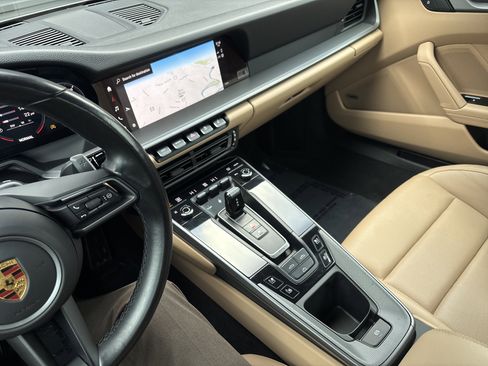 Certified 2022 Porsche 911 Carrera image 20