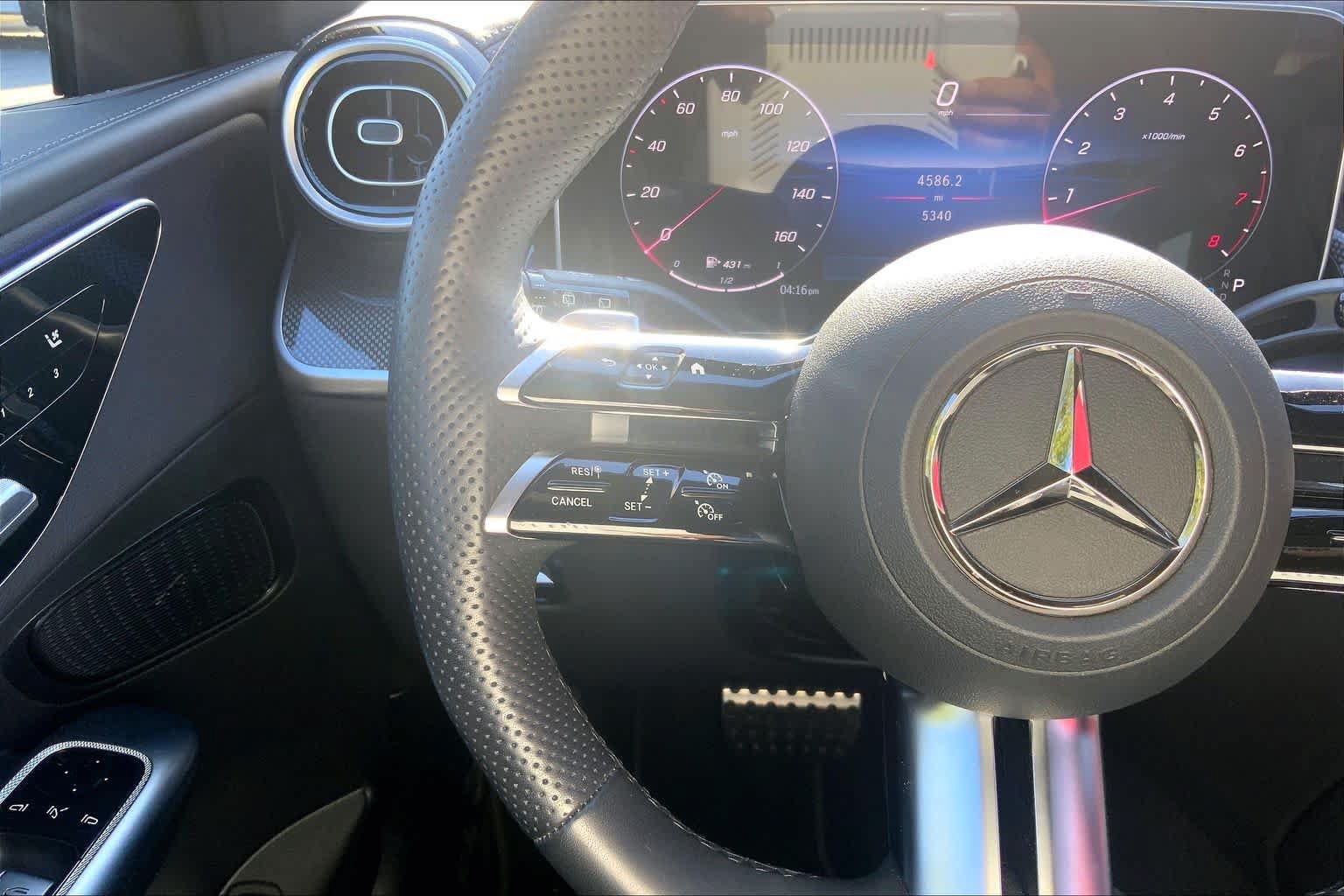 Certified 2026 Mercedes-Benz GLC 300 4MATIC image 23