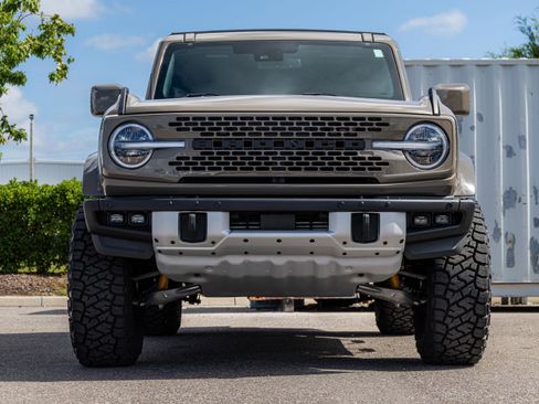 Used 2025 Ford Bronco Outer Banks AWD/4WD image 8