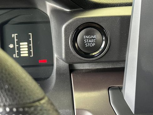Used 2025 Toyota Tacoma SR5 RWD image 21
