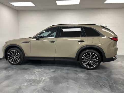 Used 2025 MAZDA CX-70 Plug-In Hybrid w/ Premium Plus image 12