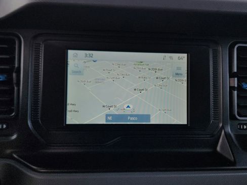 Used 2023 Ford Bronco Black Diamond image 18