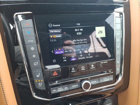 Used 2021 INFINITI QX80 Sensory w/ Cargo Package RWD image 16
