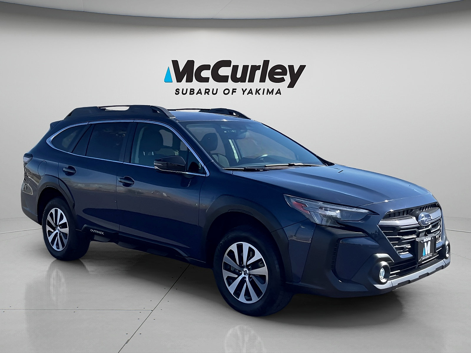 Certified 2024 Subaru Outback Premium w/ Popular Package #1 AWD/4WD image 3