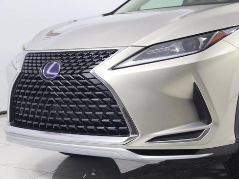 Used 2020 Lexus RX 450hL AWD w/ Premium Package image 58