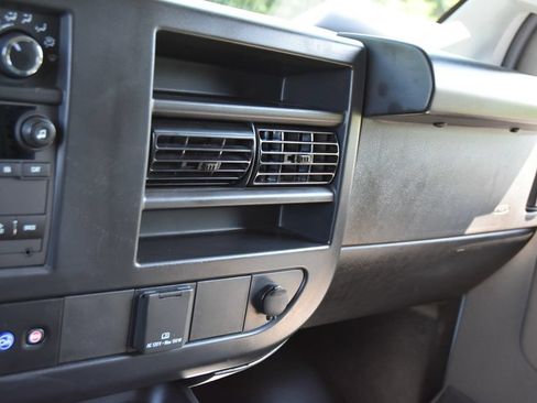 Used 2025 GMC Savana 2500 w/ Driver Convenience Package RWD image 16