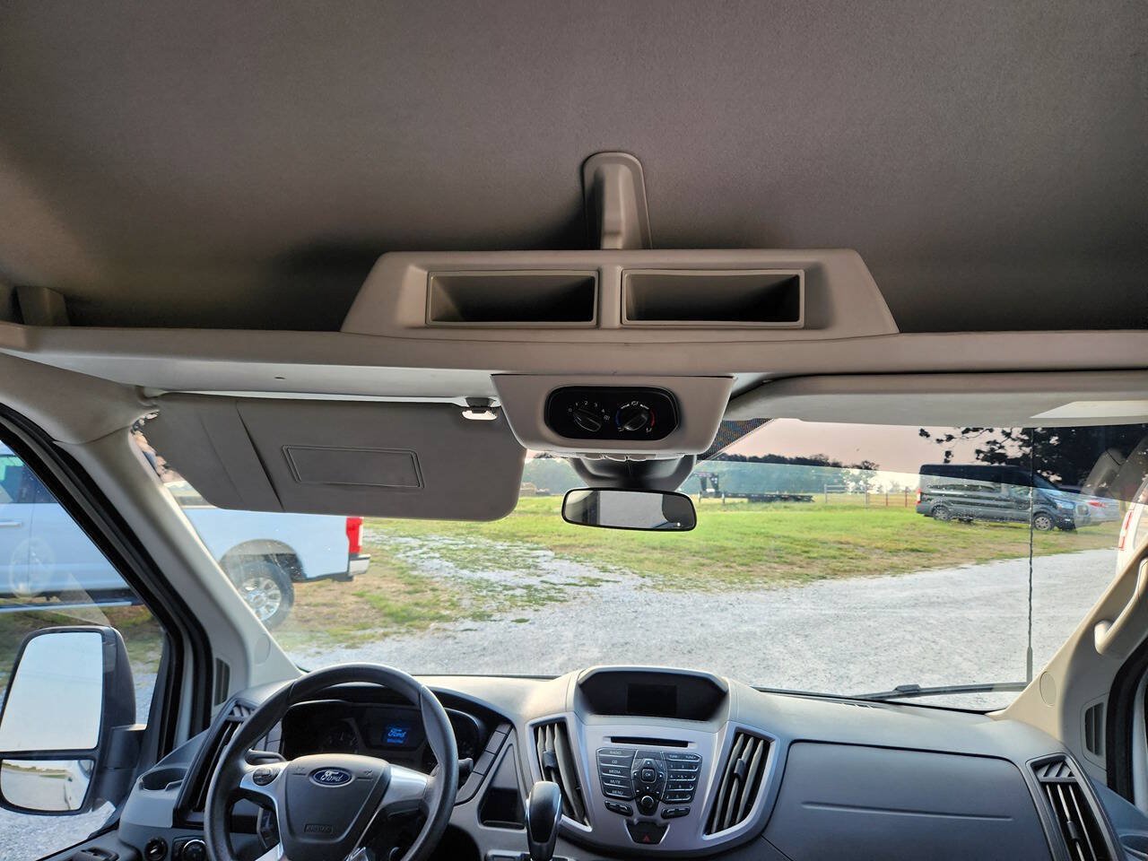 Used 2019 Ford Transit 150 XLT RWD image 12