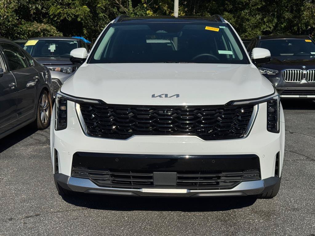 Certified 2025 Kia Sorento SX FWD image 10