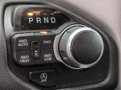 Used 2021 RAM 1500 Big Horn image 27