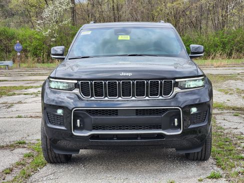 New 2025 Jeep Grand Cherokee L Overland image 14