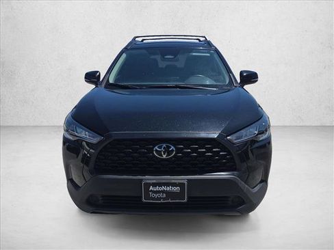 Certified 2024 Toyota Corolla Cross LE FWD image 2