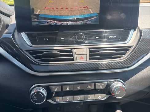 Certified 2023 Nissan Altima 2.5 SR w/ SR Premium Package AWD/4WD image 12