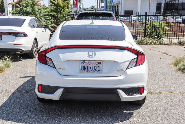 Used 2019 Honda Civic Touring image 10