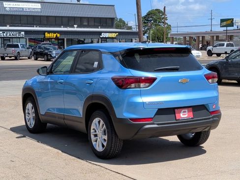 New 2026 Chevrolet TrailBlazer LS w/ LS Convenience Package FWD image 6