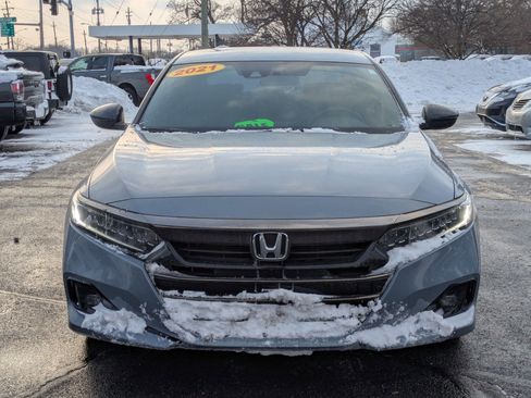 Used 2021 Honda Accord Sport image 2