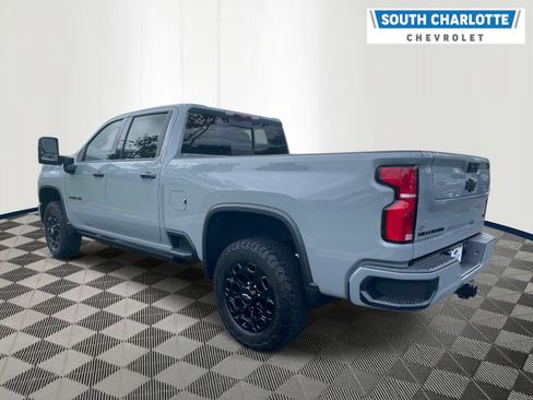 Used 2024 Chevrolet Silverado 2500 LTZ w/ LTZ Plus Package AWD/4WD image 6