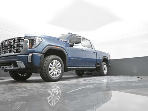 New 2026 GMC Sierra 2500 Denali image 37
