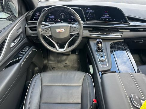 Used 2023 Cadillac Escalade Sport w/ Touring Package AWD/4WD image 18