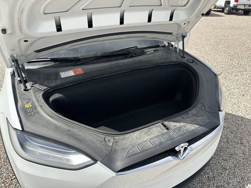 Used 2018 Tesla Model X P100D AWD/4WD image 37