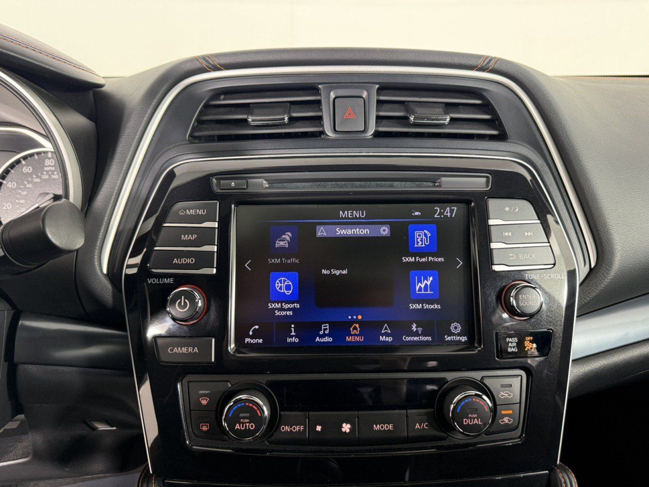 Used 2023 Nissan Maxima SR FWD image 22
