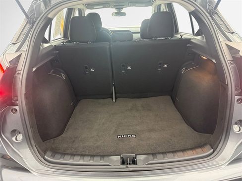 Used 2024 Nissan Kicks SV image 23