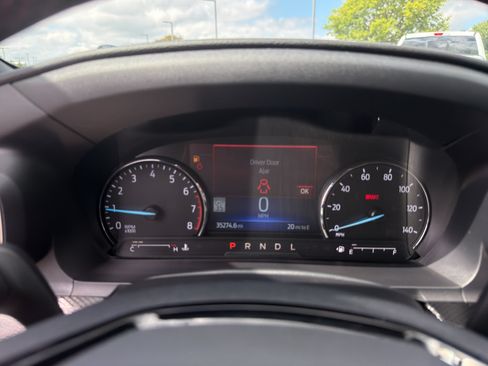 Certified 2022 Ford Explorer ST-Line AWD/4WD image 18