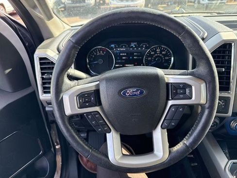 Used 2017 Ford F150 Lariat w/ Equipment Group 502A Luxury image 7