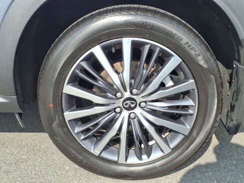 Certified 2023 INFINITI QX60 Luxe AWD/4WD image 9
