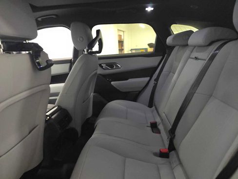 New 2026 Land Rover Range Rover Velar Dynamic SE image 14