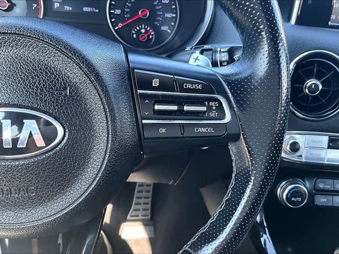 Used 2021 Kia Stinger GT-Line image 25