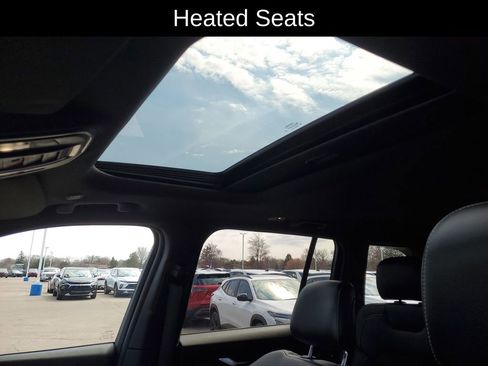 Used 2023 Jeep Grand Cherokee Altitude AWD/4WD image 7