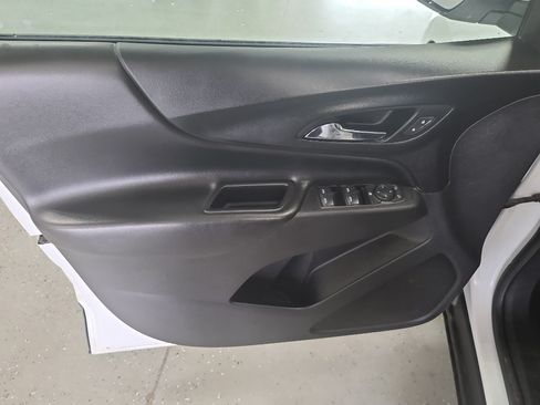 Used 2019 Chevrolet Equinox LT AWD/4WD image 9