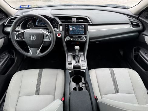 Used 2017 Honda Civic EX image 7