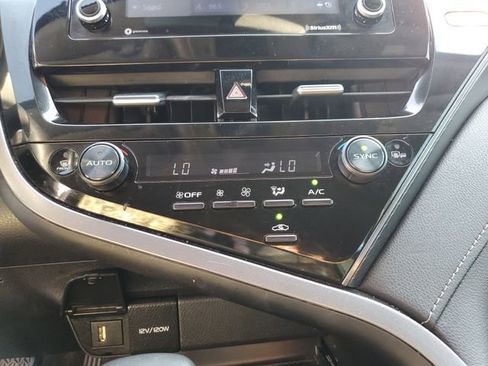 Used 2024 Toyota Camry SE FWD image 20