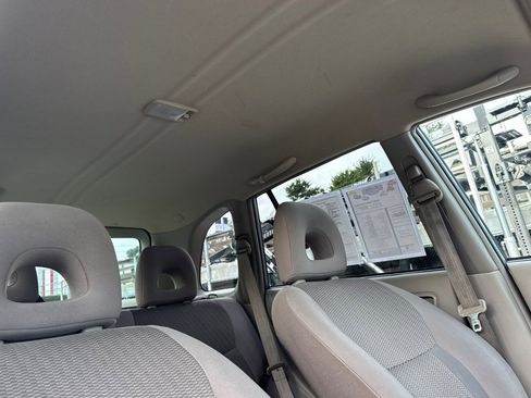 Used 2005 Toyota RAV4 Base image 18