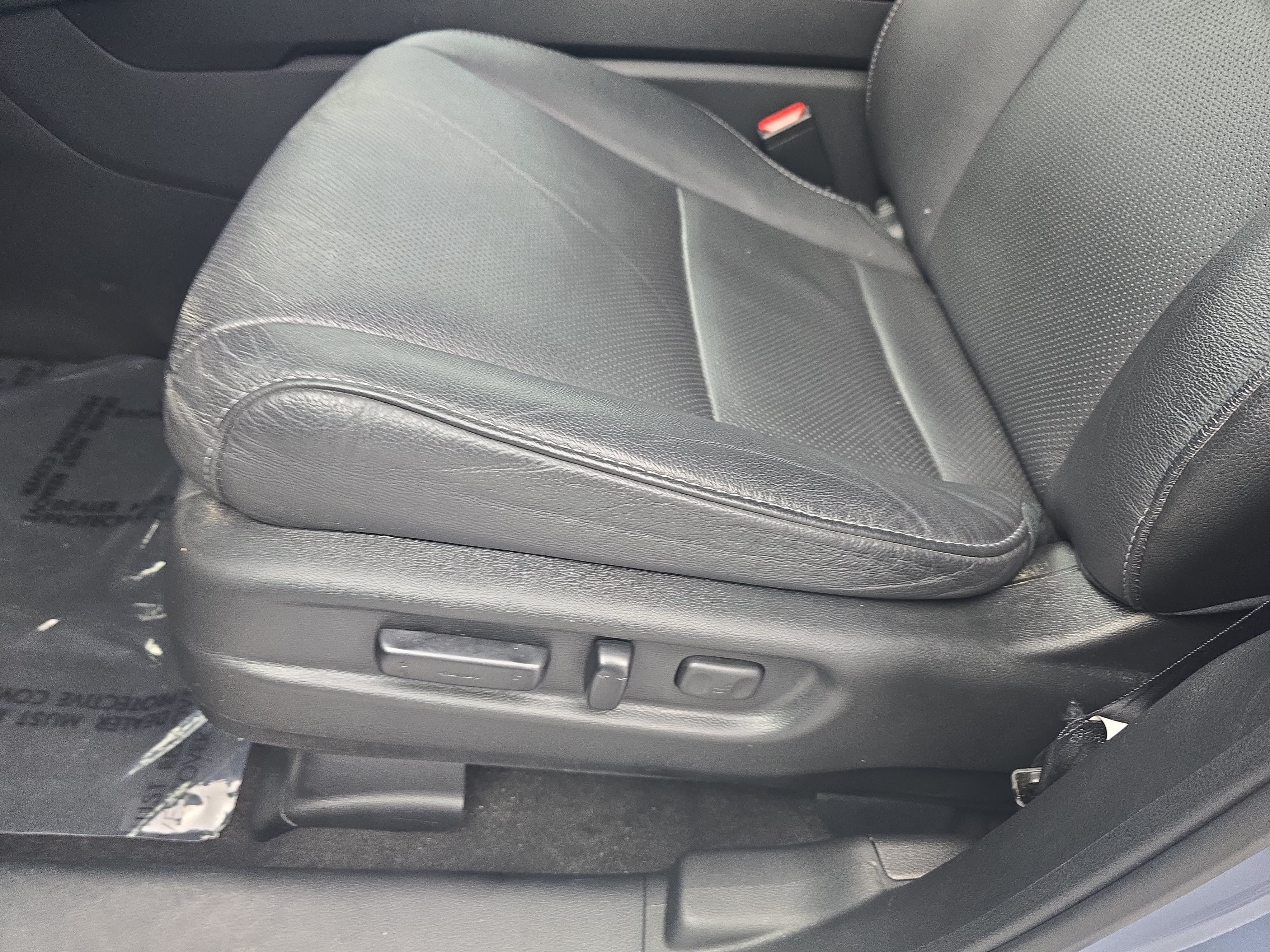 Used 2025 Honda Passport EX-L image 28