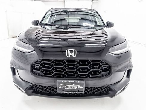 Used 2023 Honda HR-V LX image 11